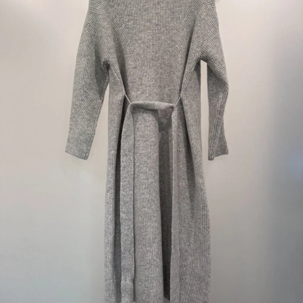Express Gray Knit Cardigan - Picture 3 of 4